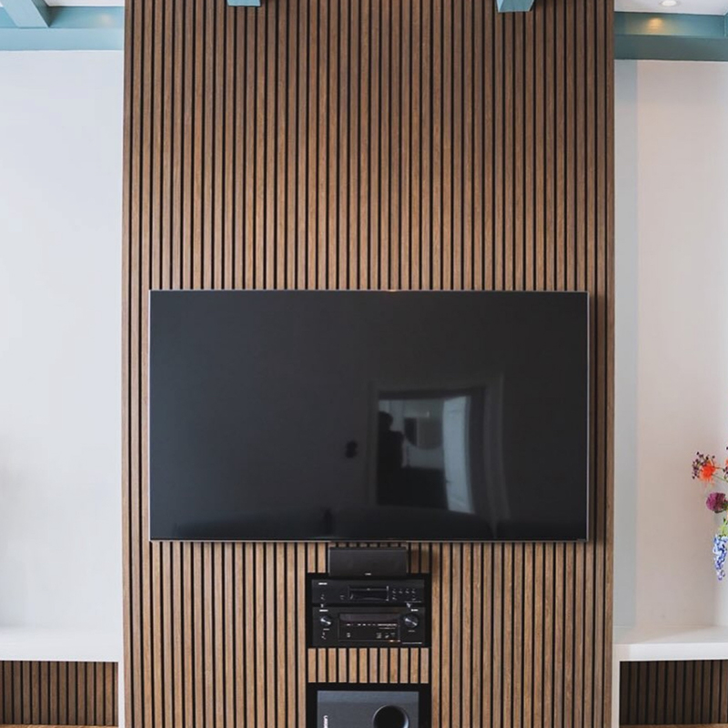 Panel acústico de listones de madera Solución decorativa y fonoabsorbente para oficinas y hogares Panel acústico de listones de madera Solución decorativa y fonoabsorbente para oficinas y hogares