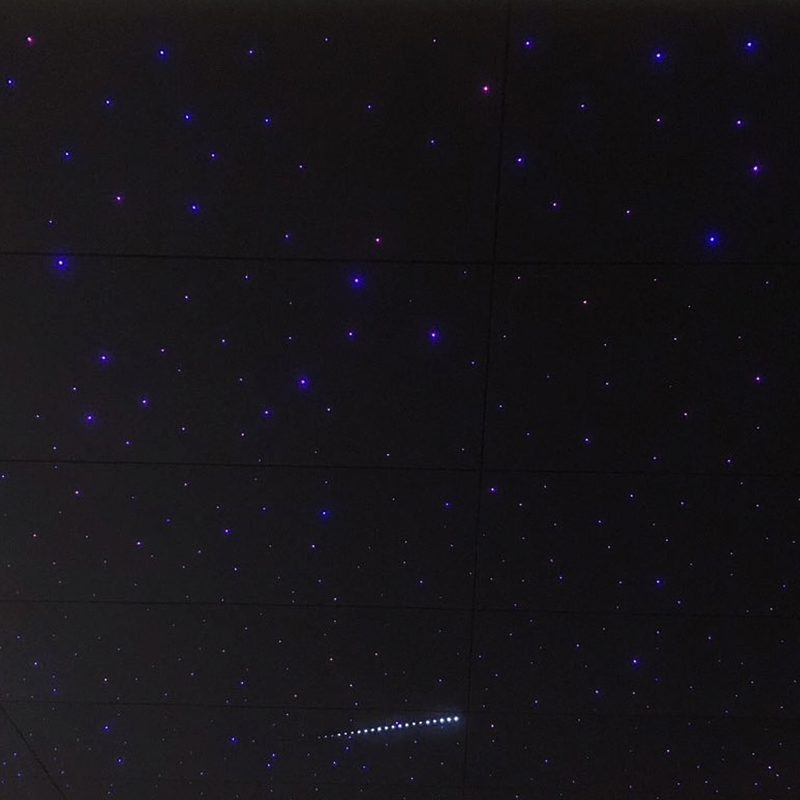 Panel de techo acústico Starry Sky con fibra óptica Decoración lumínica y absorción de sonido para hogares y espacios comerciales Panel de techo acústico Starry Sky con fibra óptica Decoración lumínica y absorción de sonido para hogares y espacios comerciales
